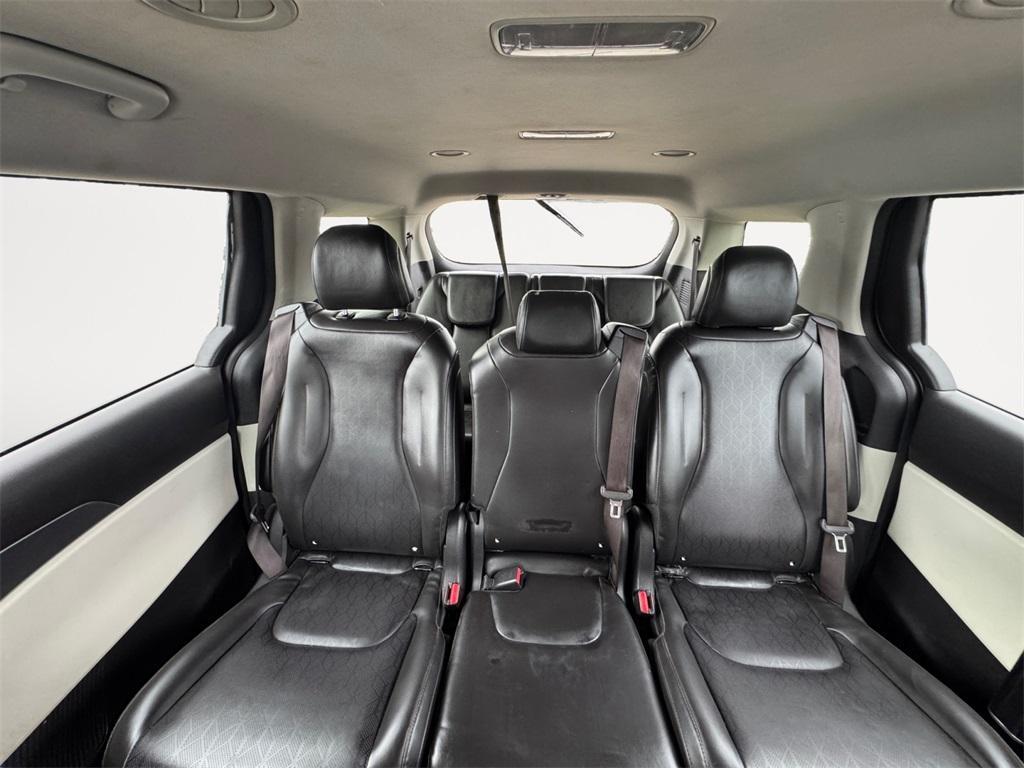 used 2022 Kia Carnival car, priced at $23,636