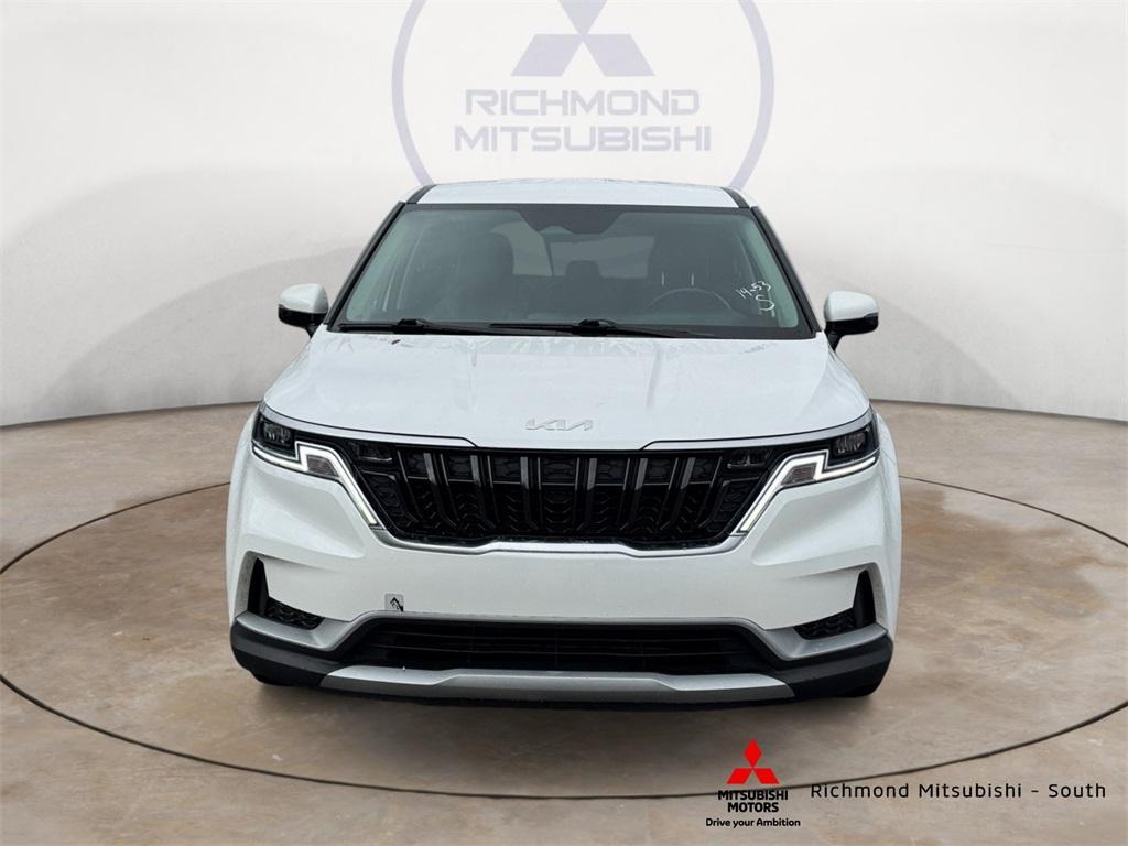 used 2022 Kia Carnival car, priced at $23,636