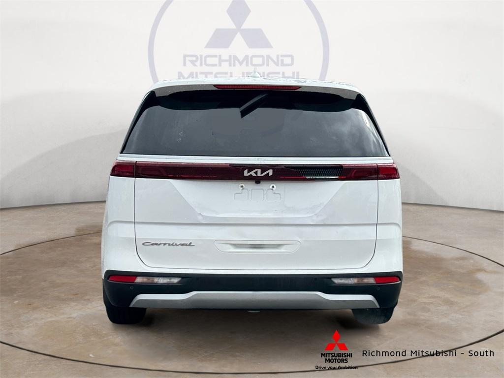 used 2022 Kia Carnival car, priced at $23,636