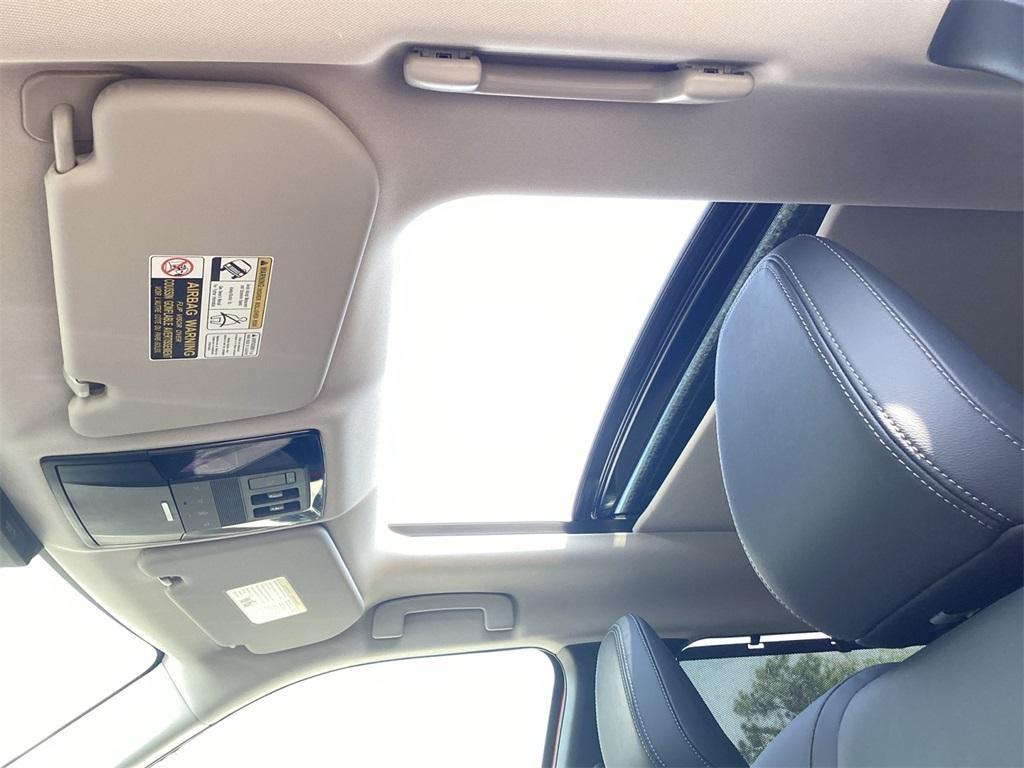 new 2025 Mitsubishi Outlander car, priced at $40,060