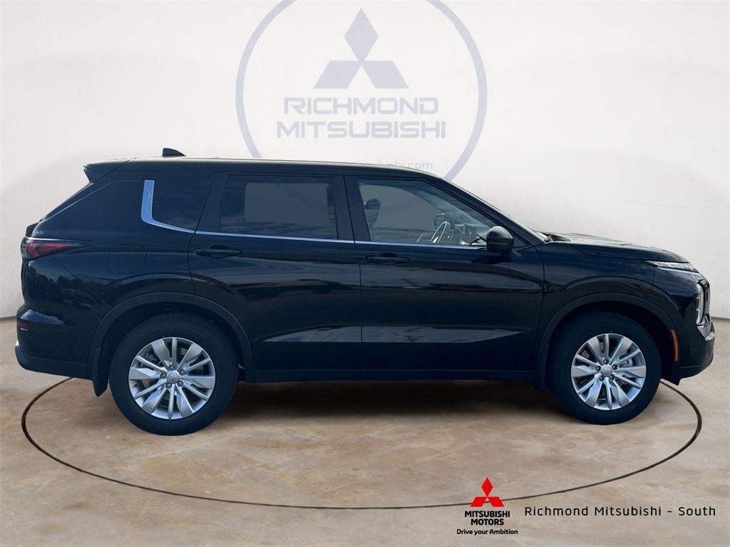 new 2025 Mitsubishi Outlander car, priced at $30,999