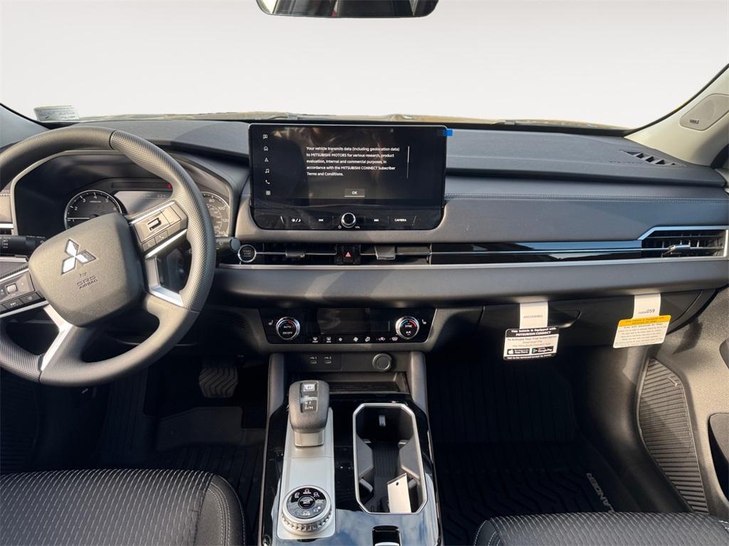 new 2025 Mitsubishi Outlander car, priced at $30,999