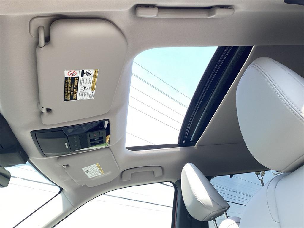 new 2025 Mitsubishi Outlander car, priced at $40,060