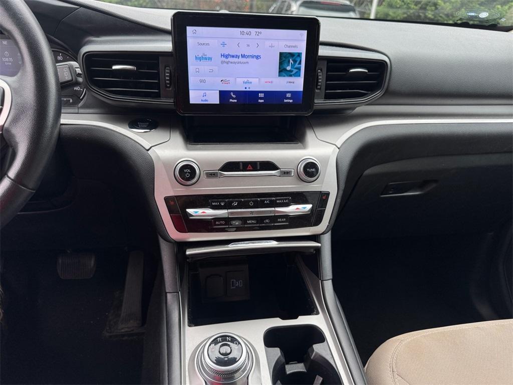 used 2022 Ford Explorer car, priced at $25,087