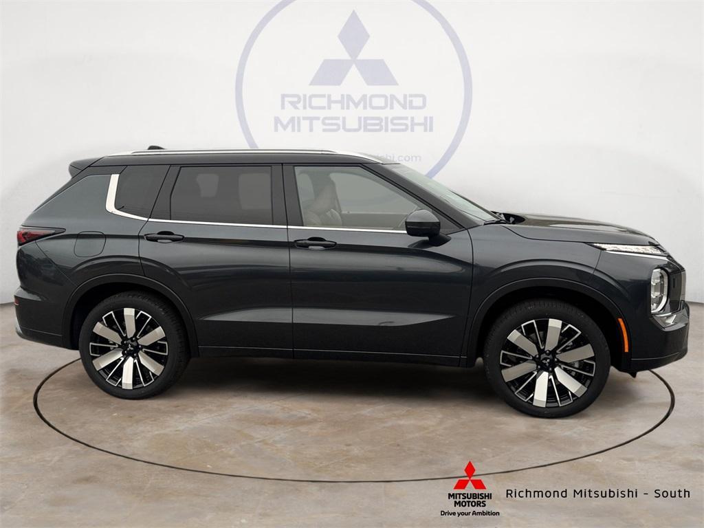 new 2025 Mitsubishi Outlander car, priced at $41,999