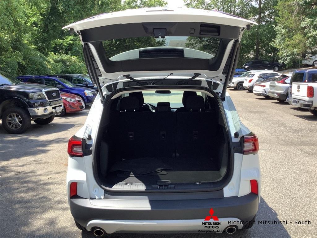 used 2023 Ford Escape car, priced at $19,199