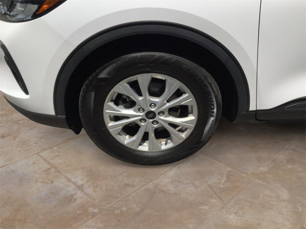 used 2023 Ford Escape car, priced at $19,199
