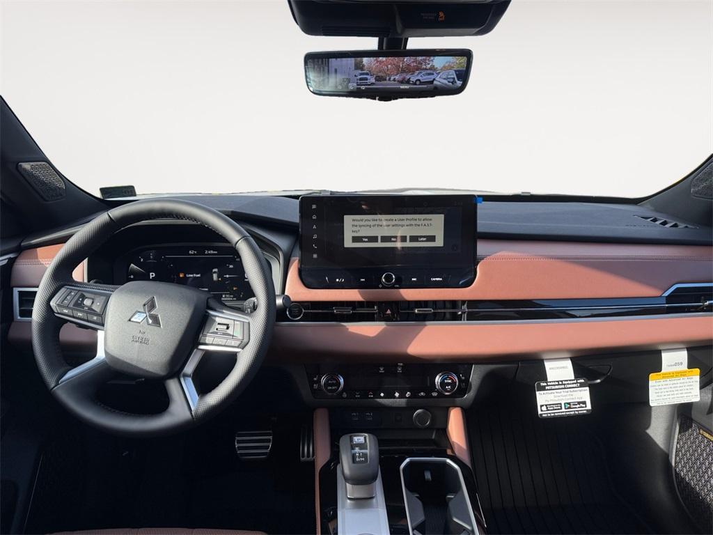 new 2025 Mitsubishi Outlander car, priced at $41,999