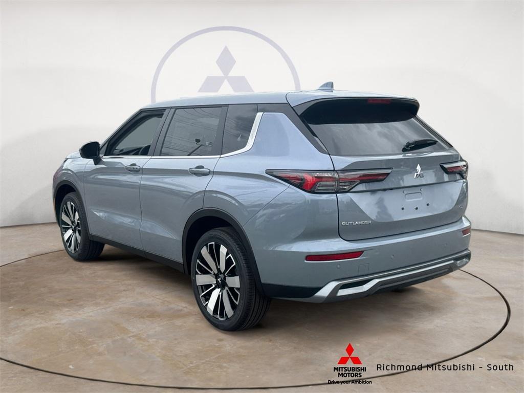 new 2025 Mitsubishi Outlander car, priced at $32,999