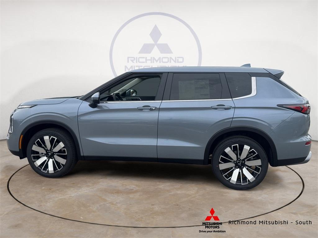 new 2025 Mitsubishi Outlander car, priced at $32,999