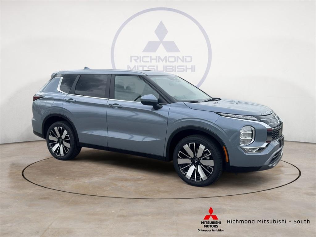 new 2025 Mitsubishi Outlander car, priced at $32,999