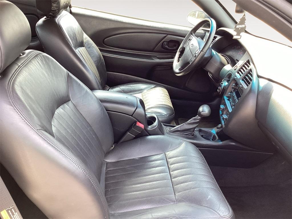 used 2004 Chevrolet Monte Carlo car, priced at $13,828