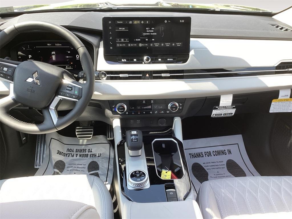 new 2025 Mitsubishi Outlander car, priced at $44,590