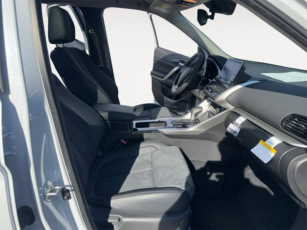 new 2026 Mitsubishi Eclipse Cross car, priced at $31,999