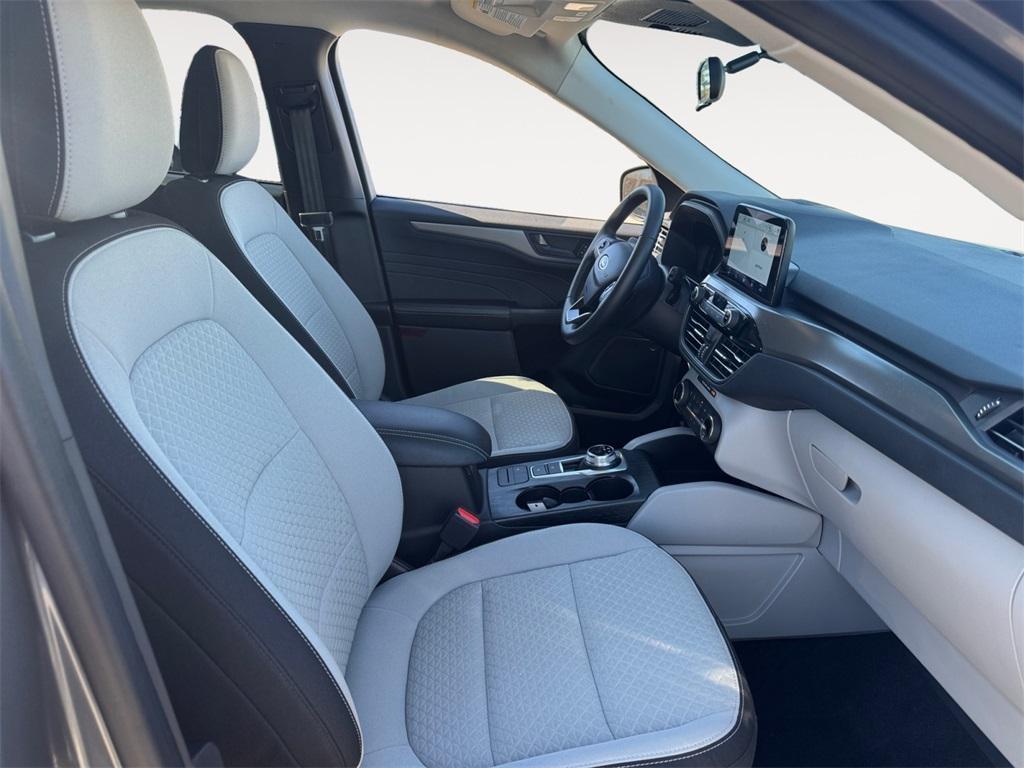 used 2023 Ford Escape car, priced at $21,622