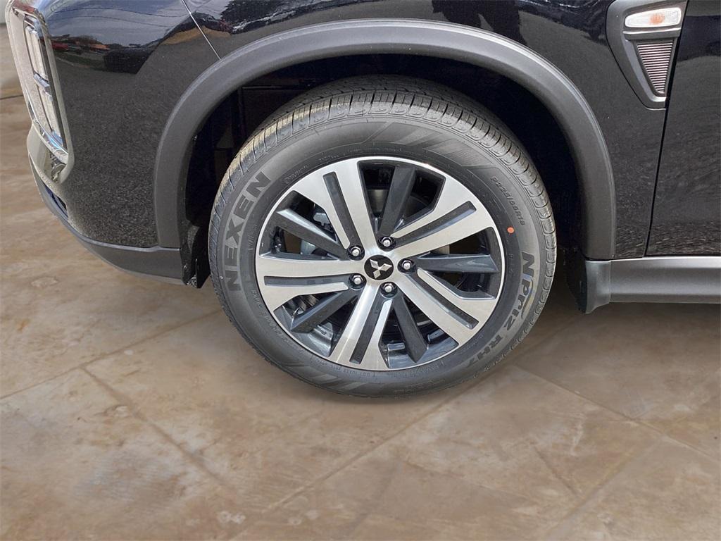 new 2025 Mitsubishi Outlander Sport car, priced at $28,205