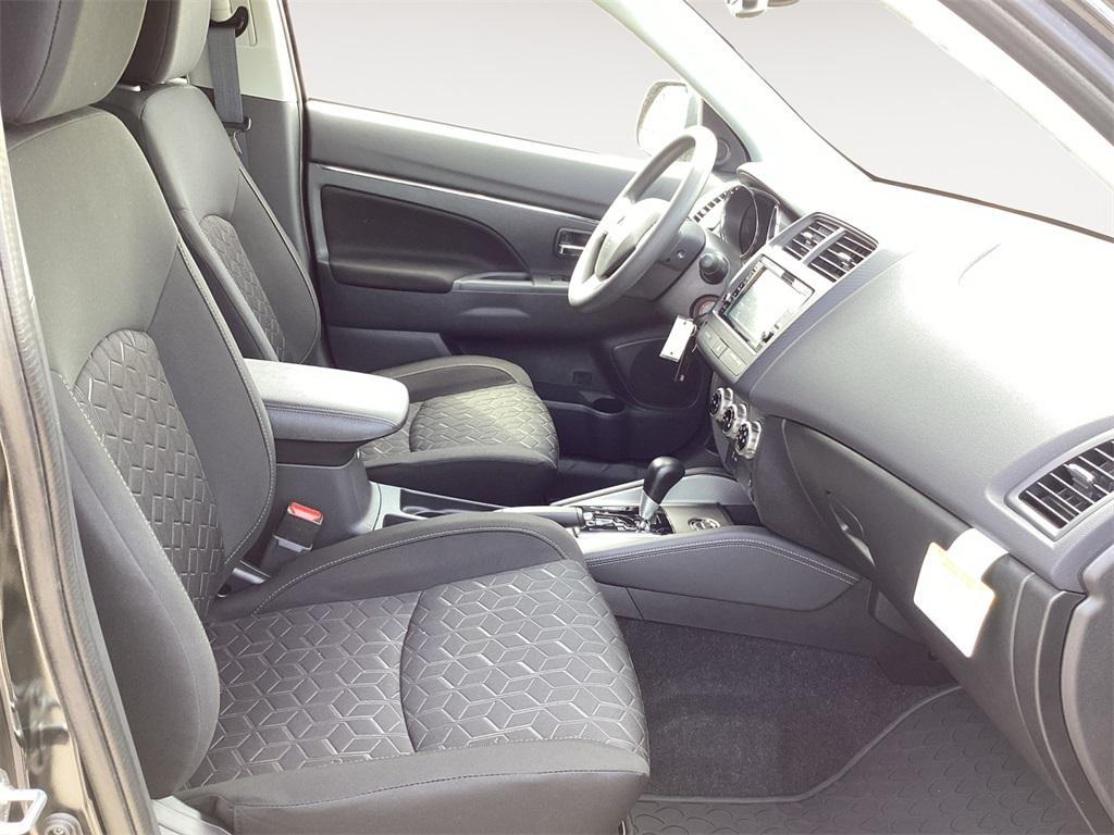 new 2025 Mitsubishi Outlander Sport car, priced at $28,205