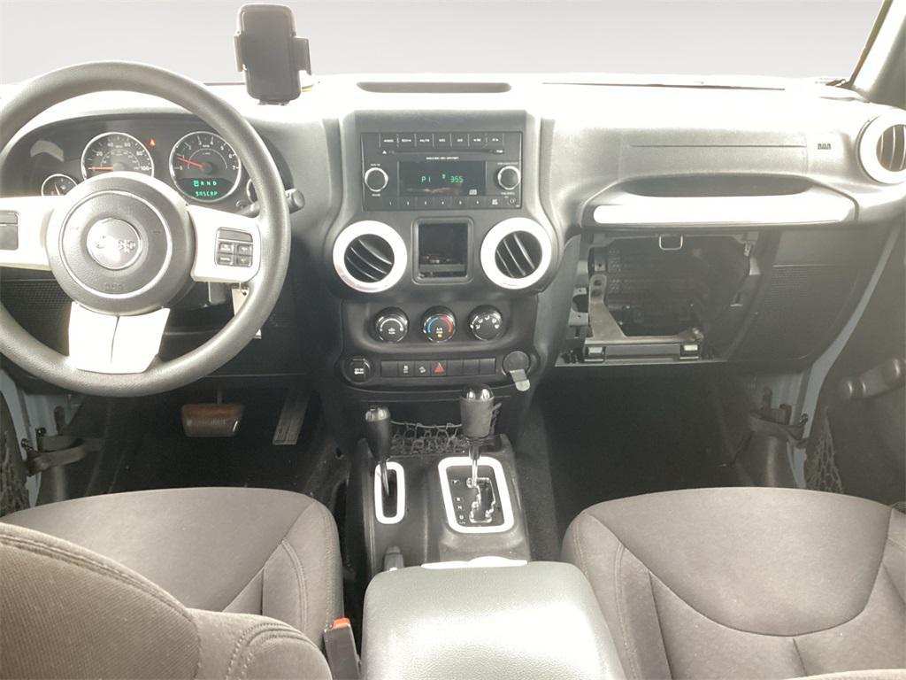 used 2015 Jeep Wrangler Unlimited car, priced at $12,740