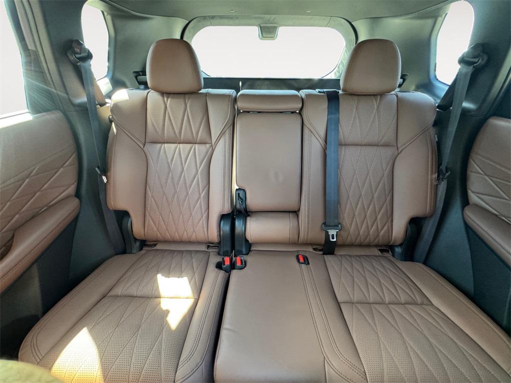 new 2025 Mitsubishi Outlander car, priced at $43,990