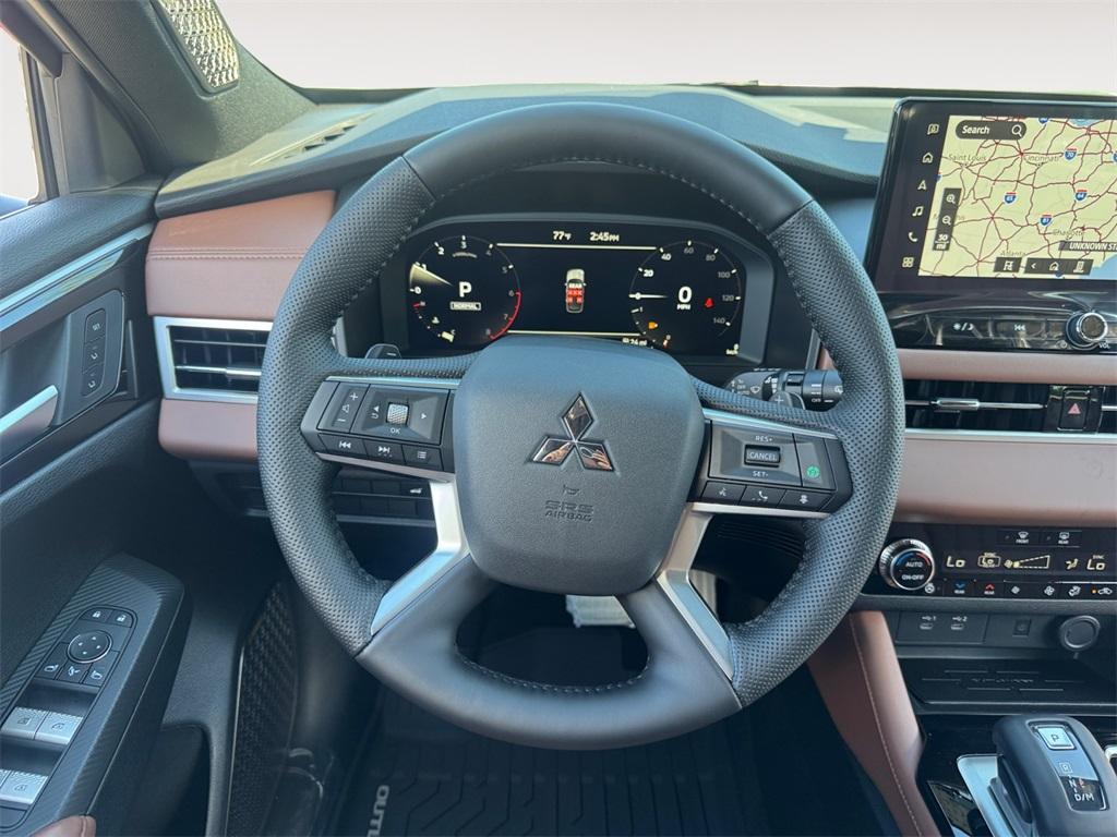 new 2025 Mitsubishi Outlander car, priced at $43,990