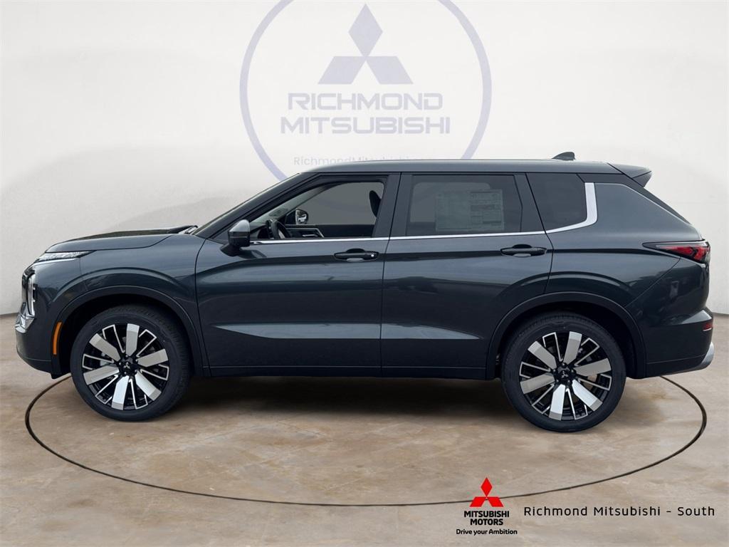 new 2025 Mitsubishi Outlander car, priced at $32,999