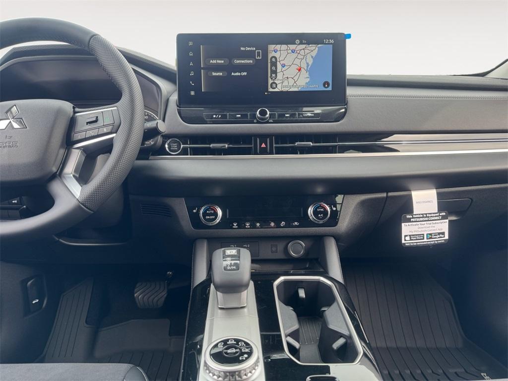 new 2025 Mitsubishi Outlander car, priced at $32,999