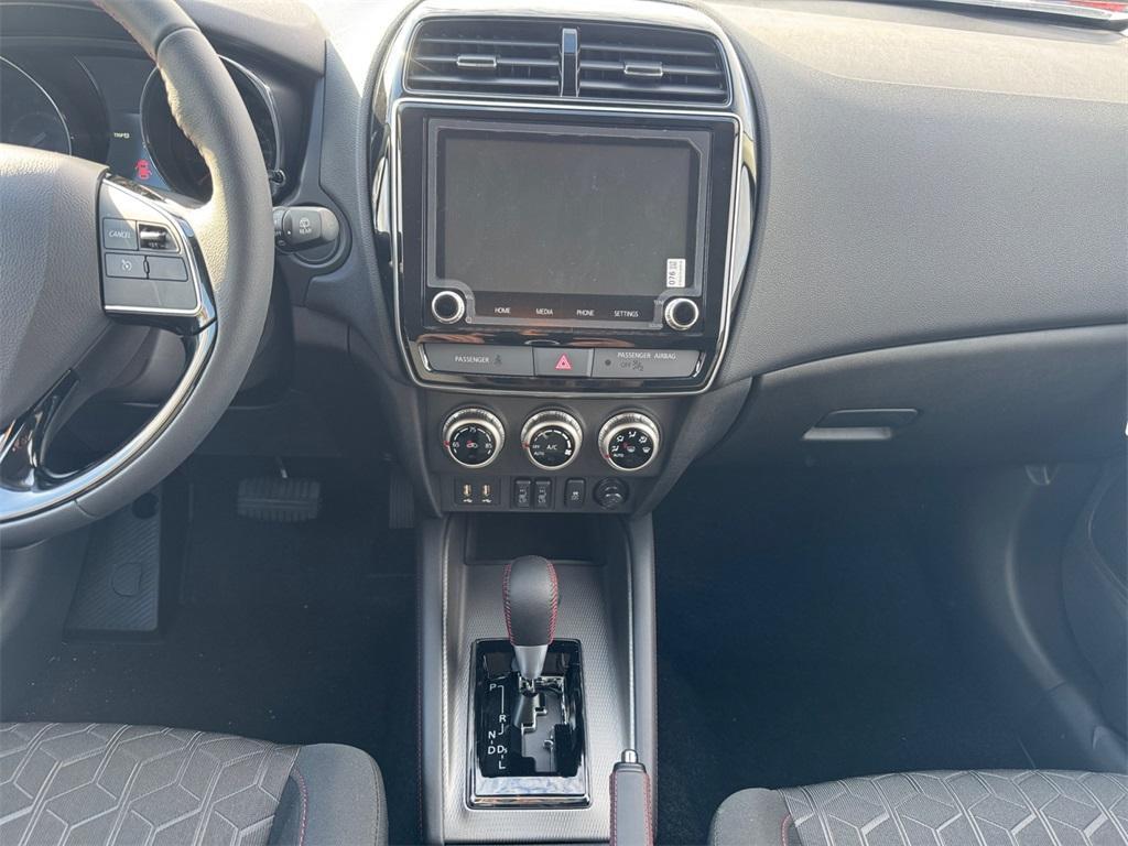 new 2025 Mitsubishi Outlander Sport car, priced at $25,999