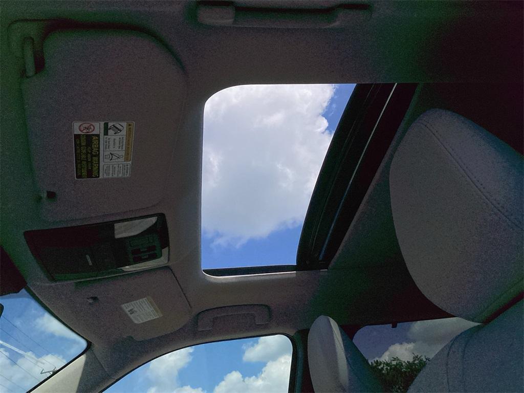 new 2025 Mitsubishi Outlander car, priced at $43,590