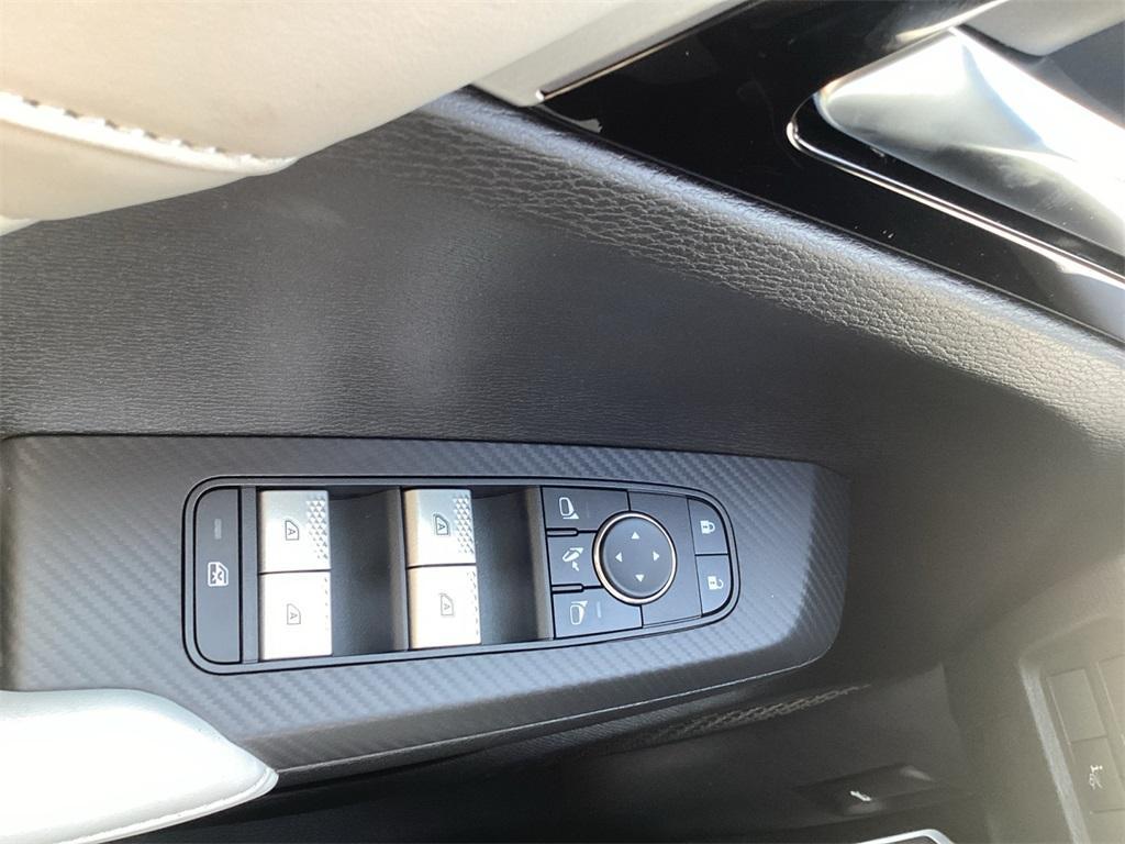 new 2025 Mitsubishi Outlander car, priced at $43,590