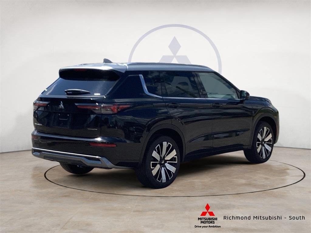 new 2025 Mitsubishi Outlander car, priced at $43,590