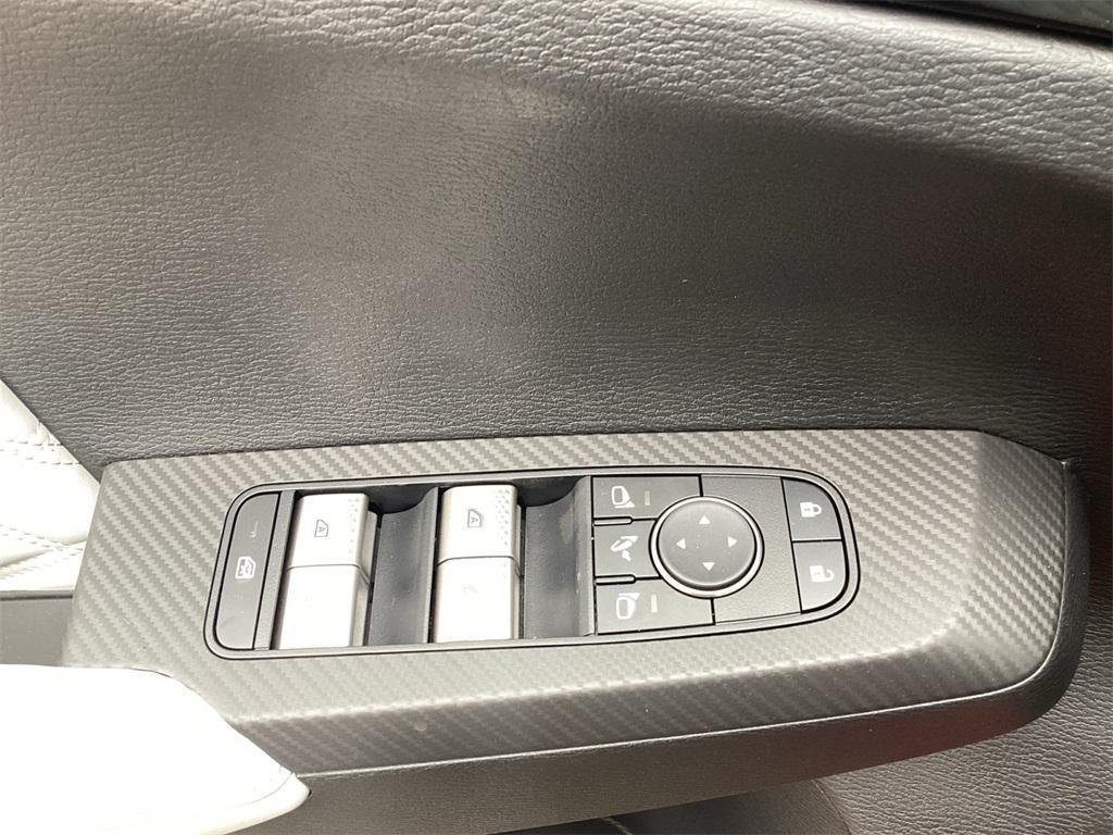 new 2025 Mitsubishi Outlander PHEV car, priced at $48,015