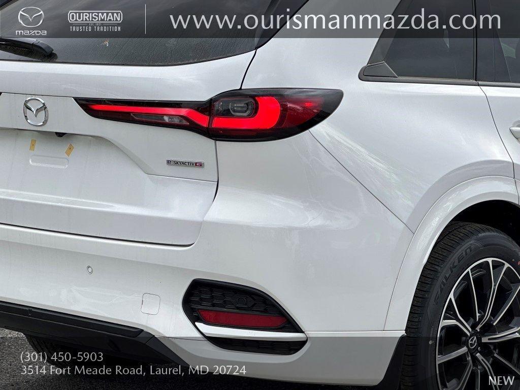 new 2025 Mazda CX-70 car, priced at $51,118