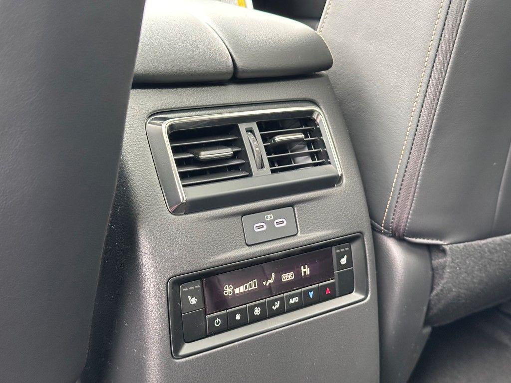 new 2025 Mazda CX-70 car, priced at $49,868