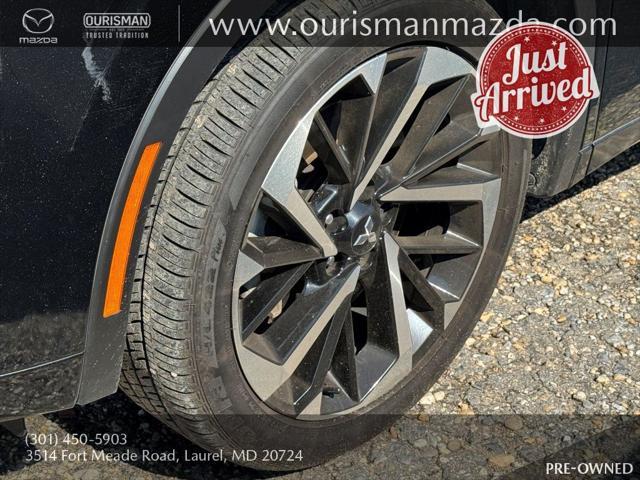 used 2024 Mitsubishi Outlander car, priced at $30,904