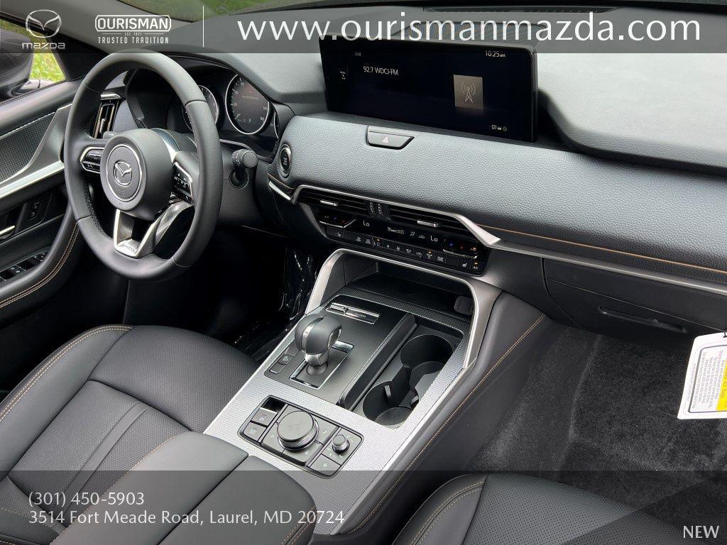 new 2025 Mazda CX-90 car, priced at $39,159