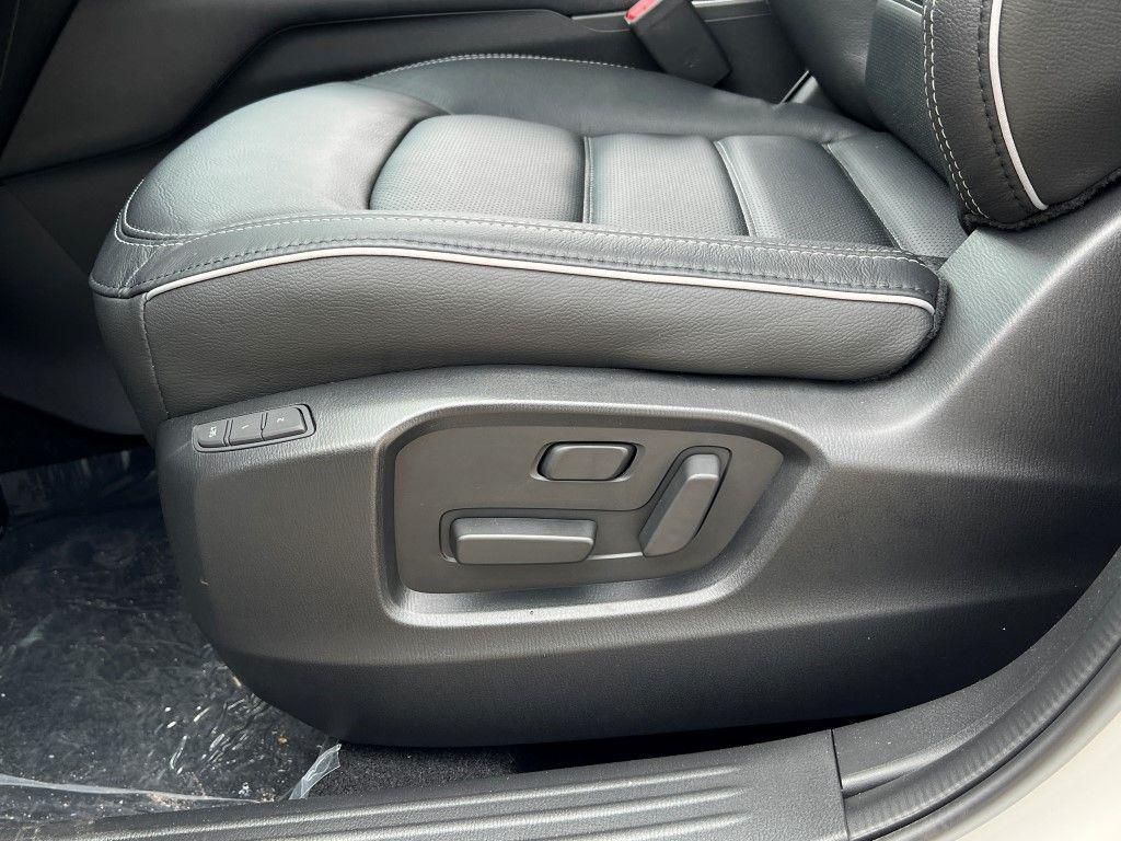 new 2025 Mazda CX-5 car, priced at $32,178
