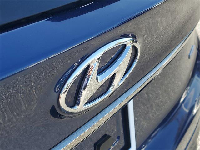 used 2020 Hyundai Santa Fe car, priced at $20,573
