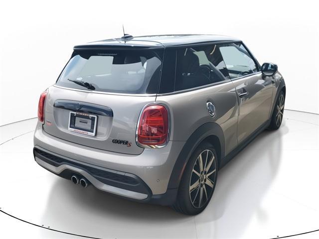 used 2022 MINI Hardtop car, priced at $24,991