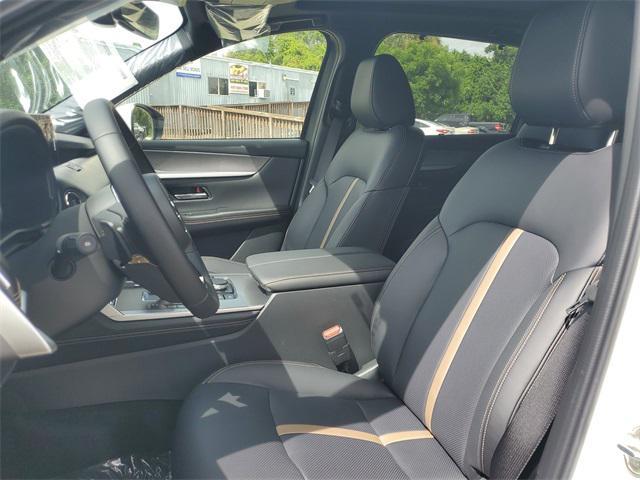 new 2025 Mazda CX-90 car, priced at $47,919