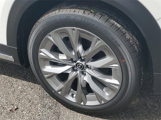 new 2025 Mazda CX-90 car, priced at $47,919