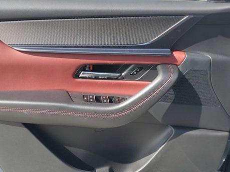 new 2025 Mazda CX-70 PHEV car, priced at $58,085