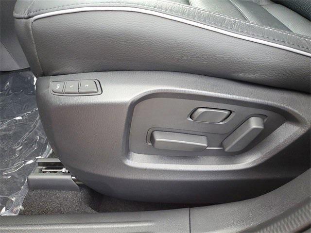 new 2025 Mazda CX-5 car, priced at $32,204