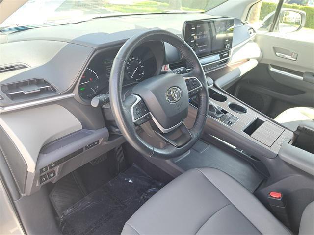 used 2024 Toyota Sienna car, priced at $37,494