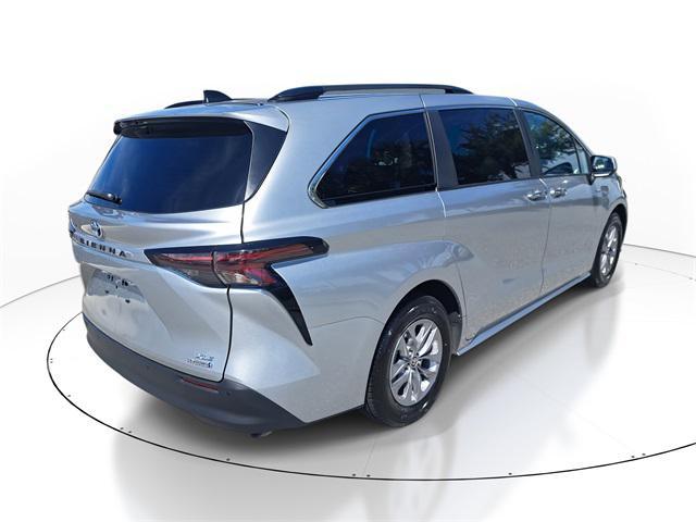 used 2024 Toyota Sienna car, priced at $37,494
