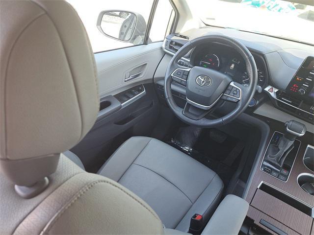 used 2024 Toyota Sienna car, priced at $37,494
