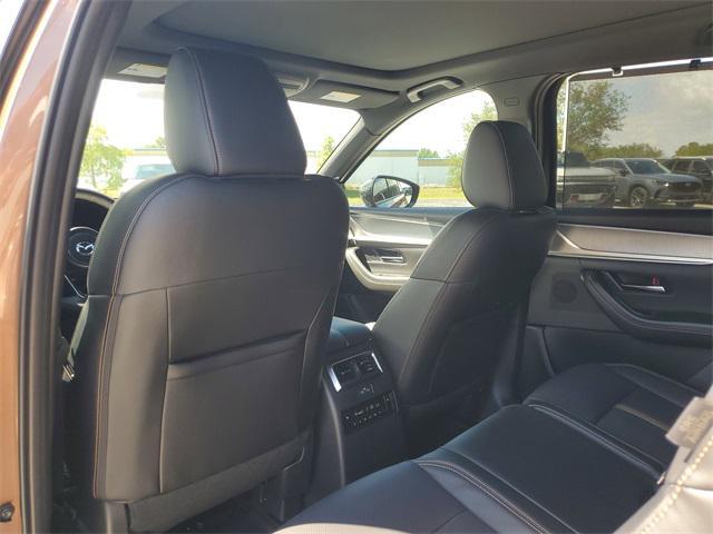 new 2025 Mazda CX-70 PHEV car, priced at $56,685
