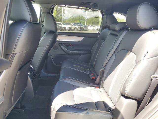new 2025 Mazda CX-70 PHEV car, priced at $56,685
