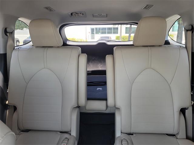used 2023 Toyota Highlander car, priced at $37,491