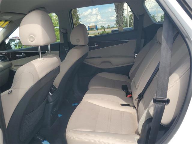 used 2020 Kia Sorento car, priced at $14,992
