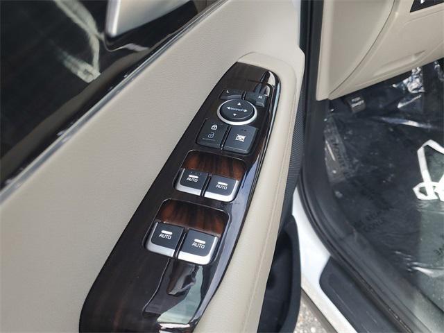 used 2020 Kia Sorento car, priced at $14,992